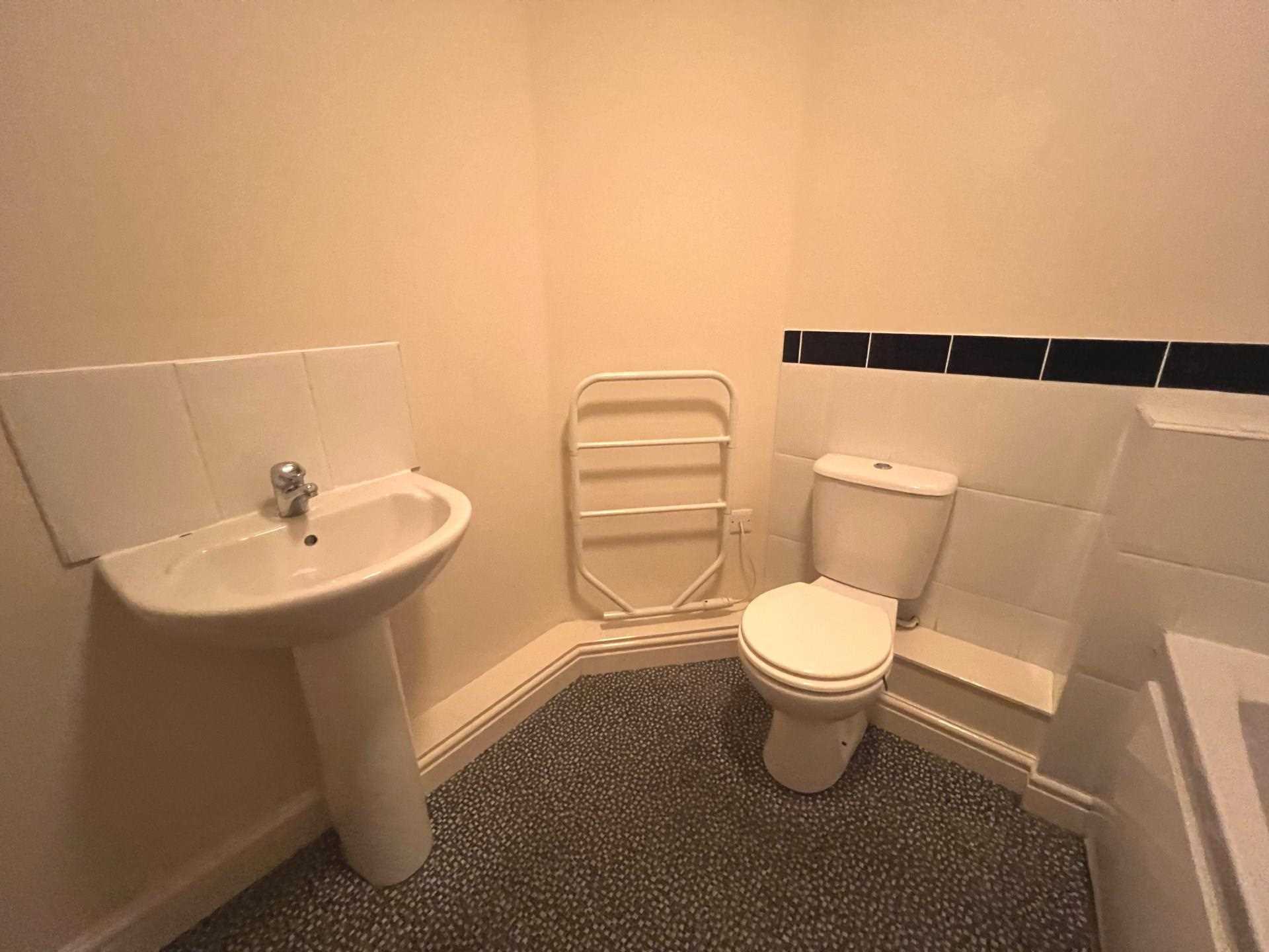 Additional Property Image 2 bedroom Flat to rent in Blackpool 8