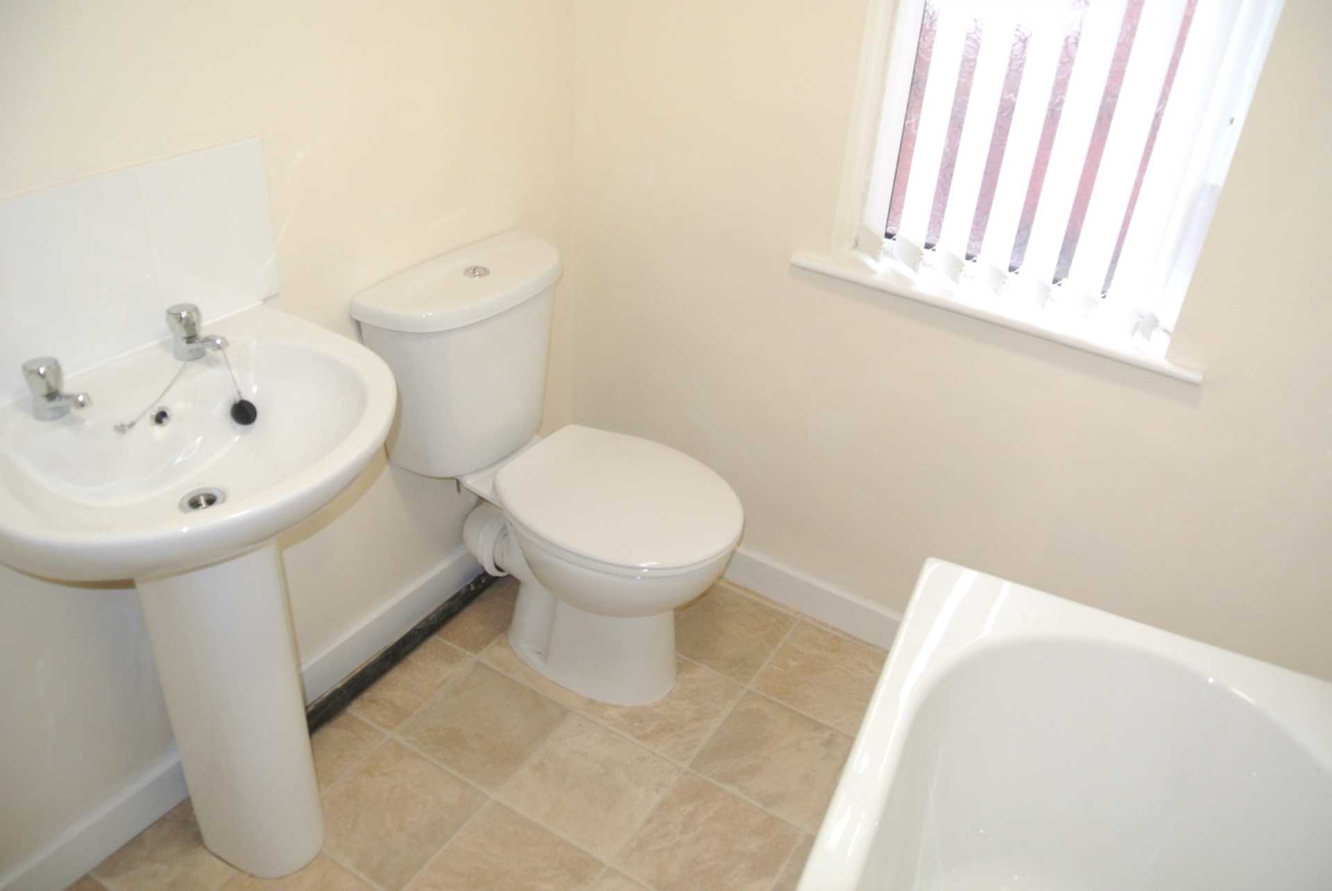 Additional Property Image 0 bedroom Studio to rent in Blackpool 5