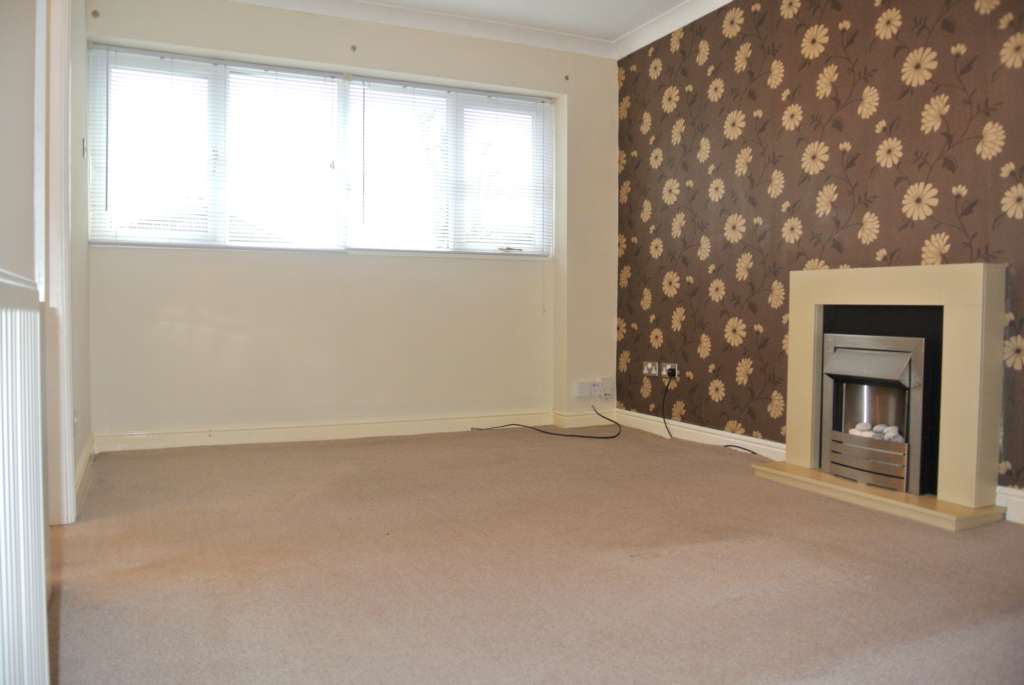 Additional Property Image 2 bedroom Semi Detached Bungalow to rent in Blackpool 2