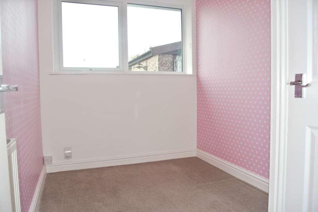 Additional Property Image 2 bedroom Semi Detached Bungalow to rent in Blackpool 6