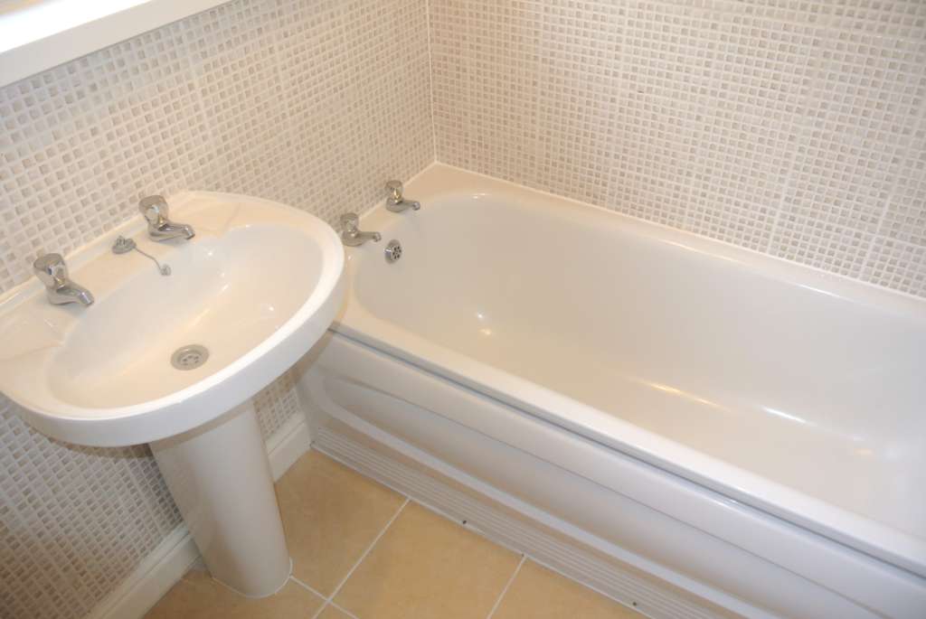 Additional Property Image 2 bedroom Semi Detached Bungalow to rent in Blackpool 7