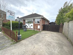 2 bedroom Semi Detached Bungalow to rent in Blackpool