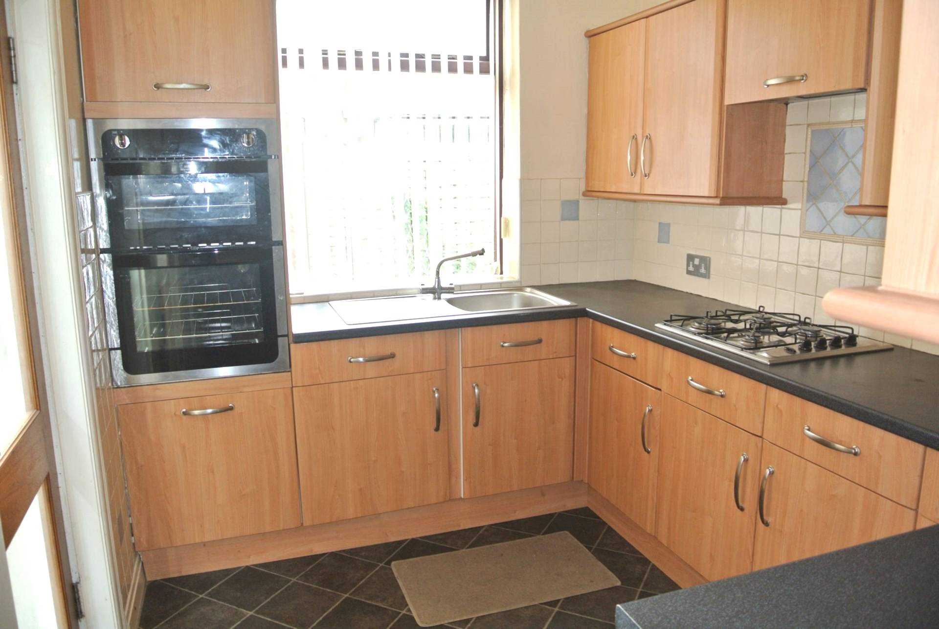 Additional Property Image 3 bedroom Semi Detached to rent in Blackpool 4