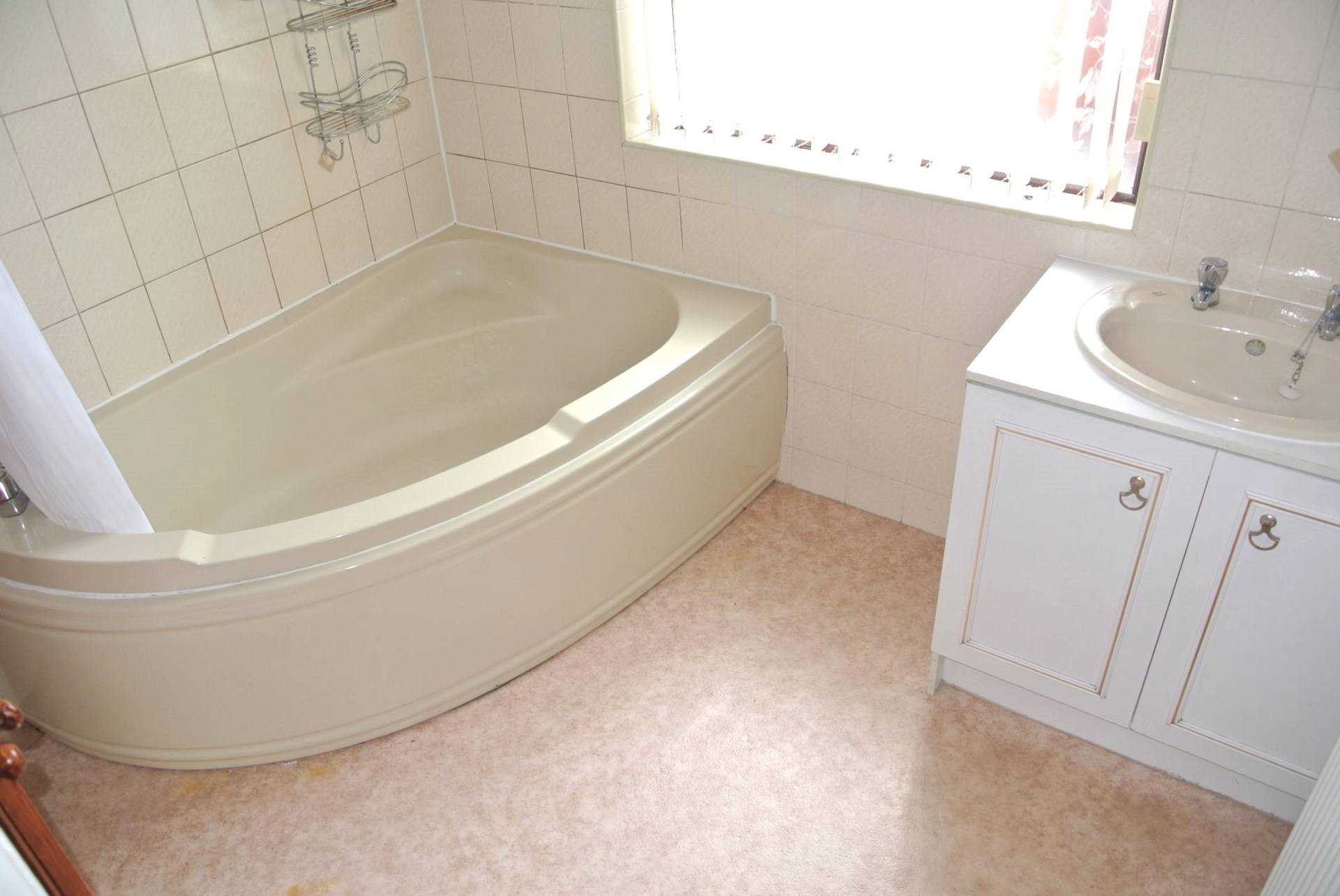 Additional Property Image 3 bedroom Semi Detached to rent in Blackpool 10