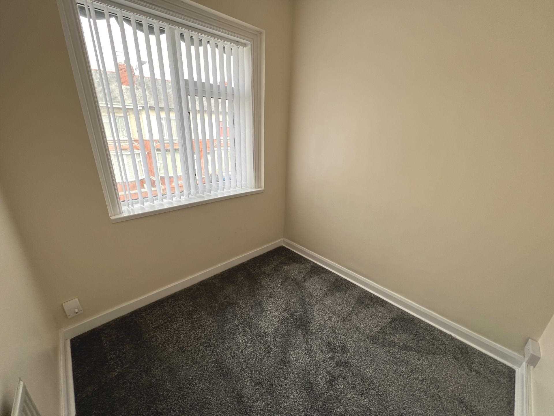 Additional Property Image 2 bedroom Flat to rent in Blackpool 6