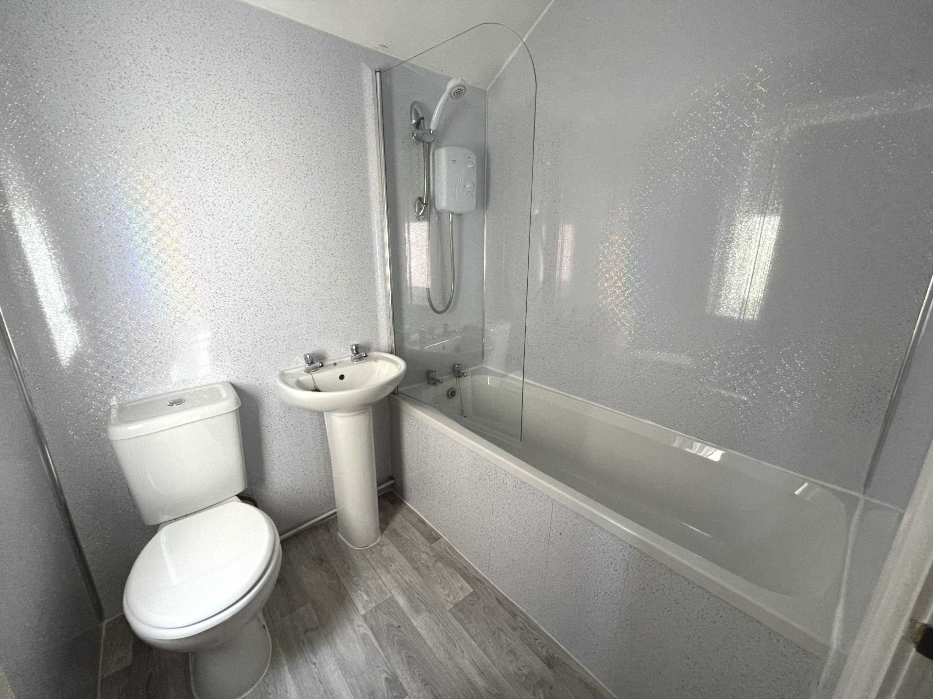 Additional Property Image 2 bedroom Flat to rent in Blackpool 7