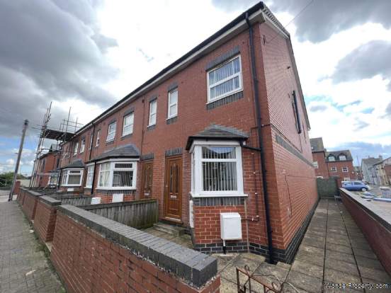 4 bedroom House for sale in Blackpool