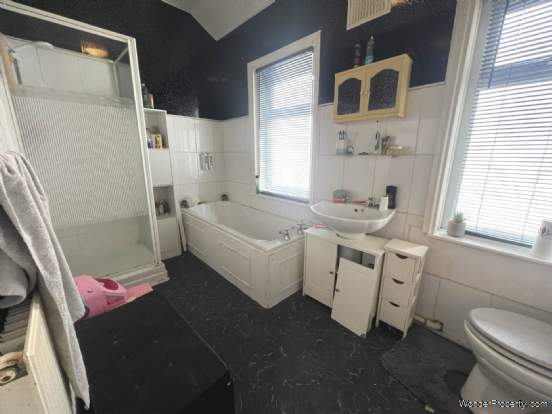 Additional Property Image 4 bedroom House for sale in Blackpool 9