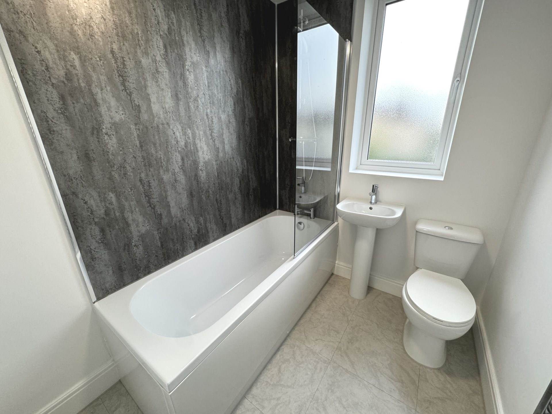 Additional Property Image 3 bedroom Semi Detached to rent in Blackpool 11