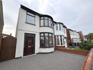 3 bedroom Semi Detached to rent in Blackpool