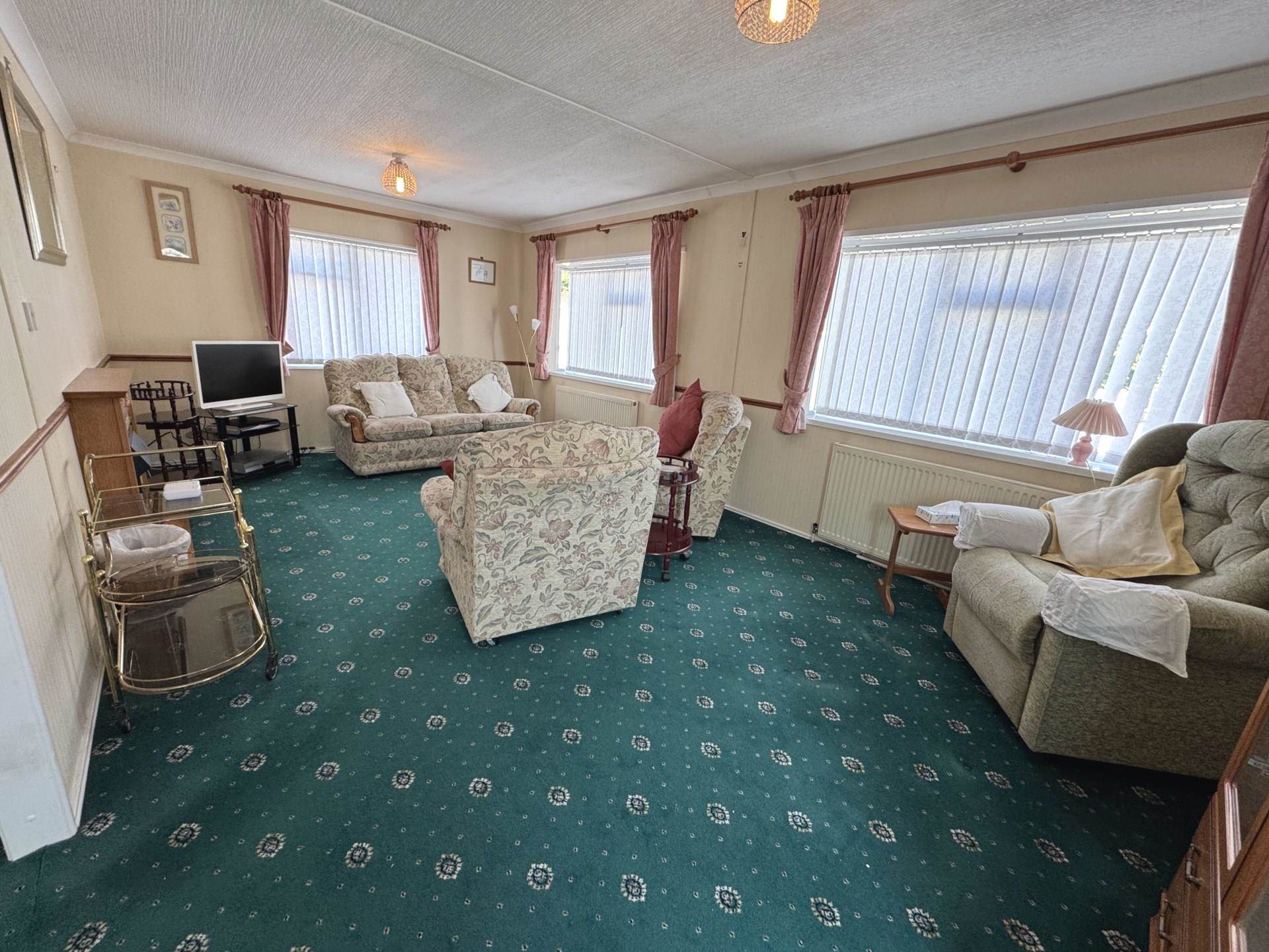 Additional Property Image 2 bedroom Park Home for sale in Blackpool 2