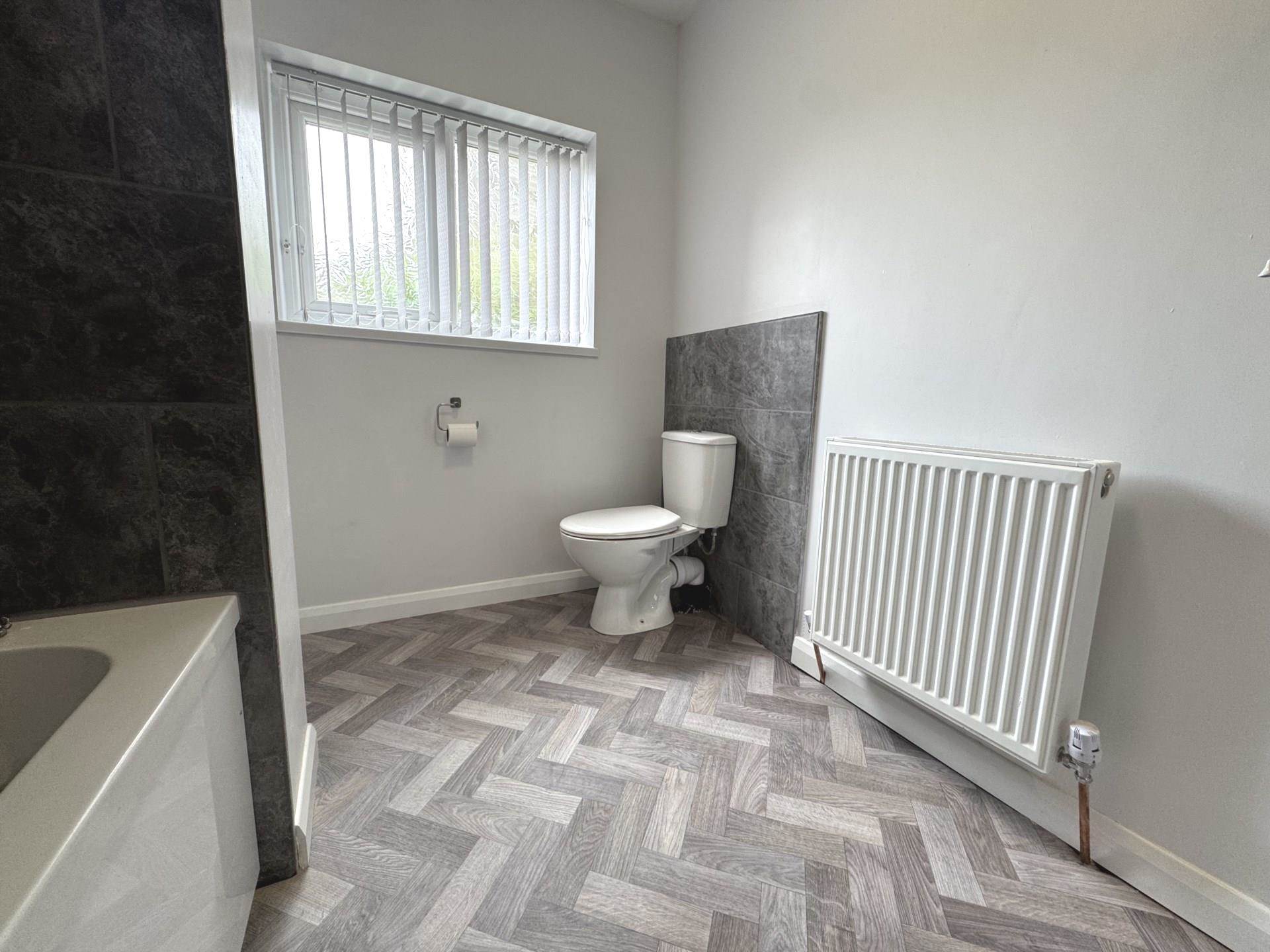 Additional Property Image 3 bedroom Flat to rent in Blackpool 11
