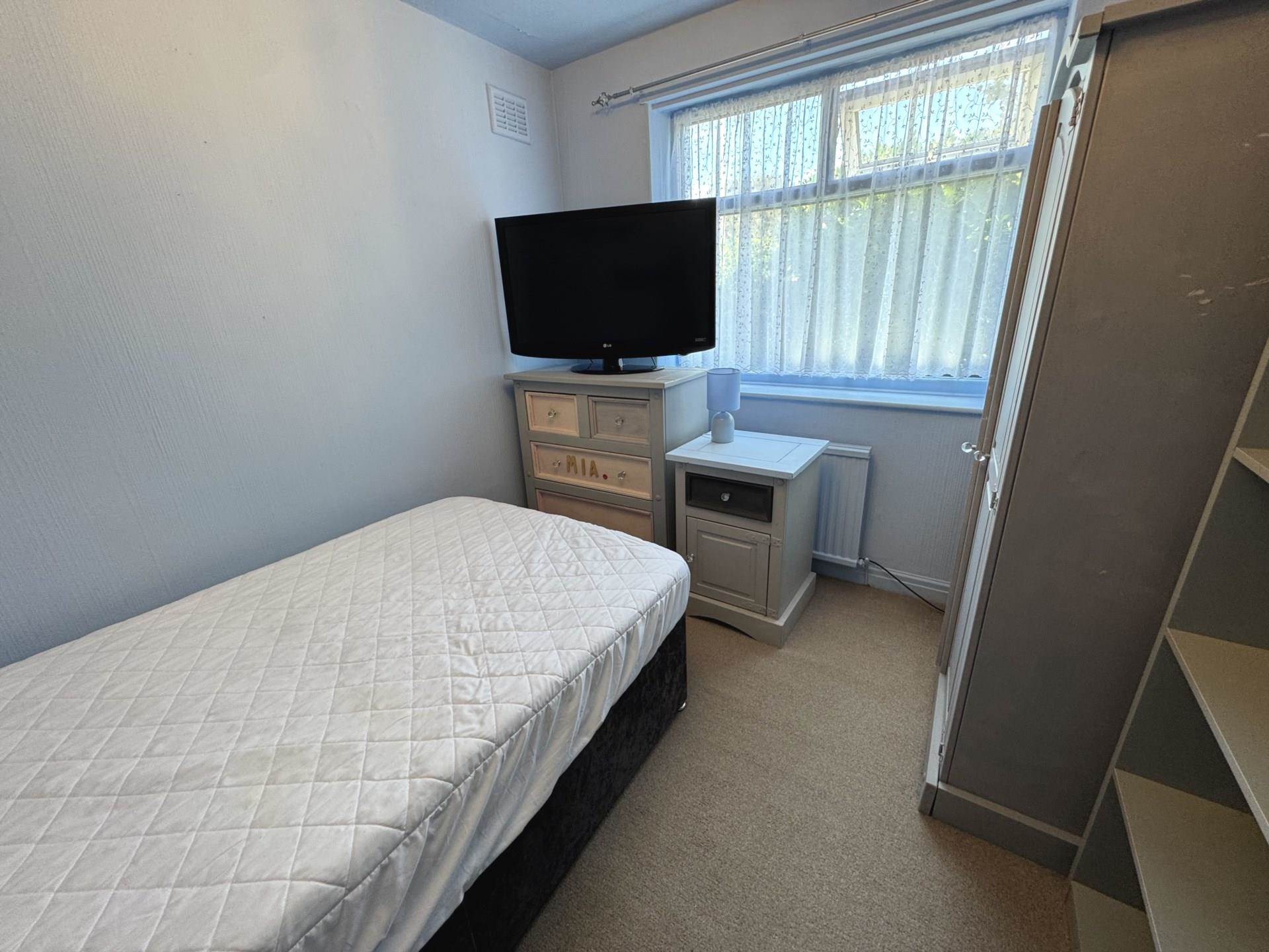 Additional Property Image 2 bedroom Semi Detached Bungalow to rent in Blackpool 5