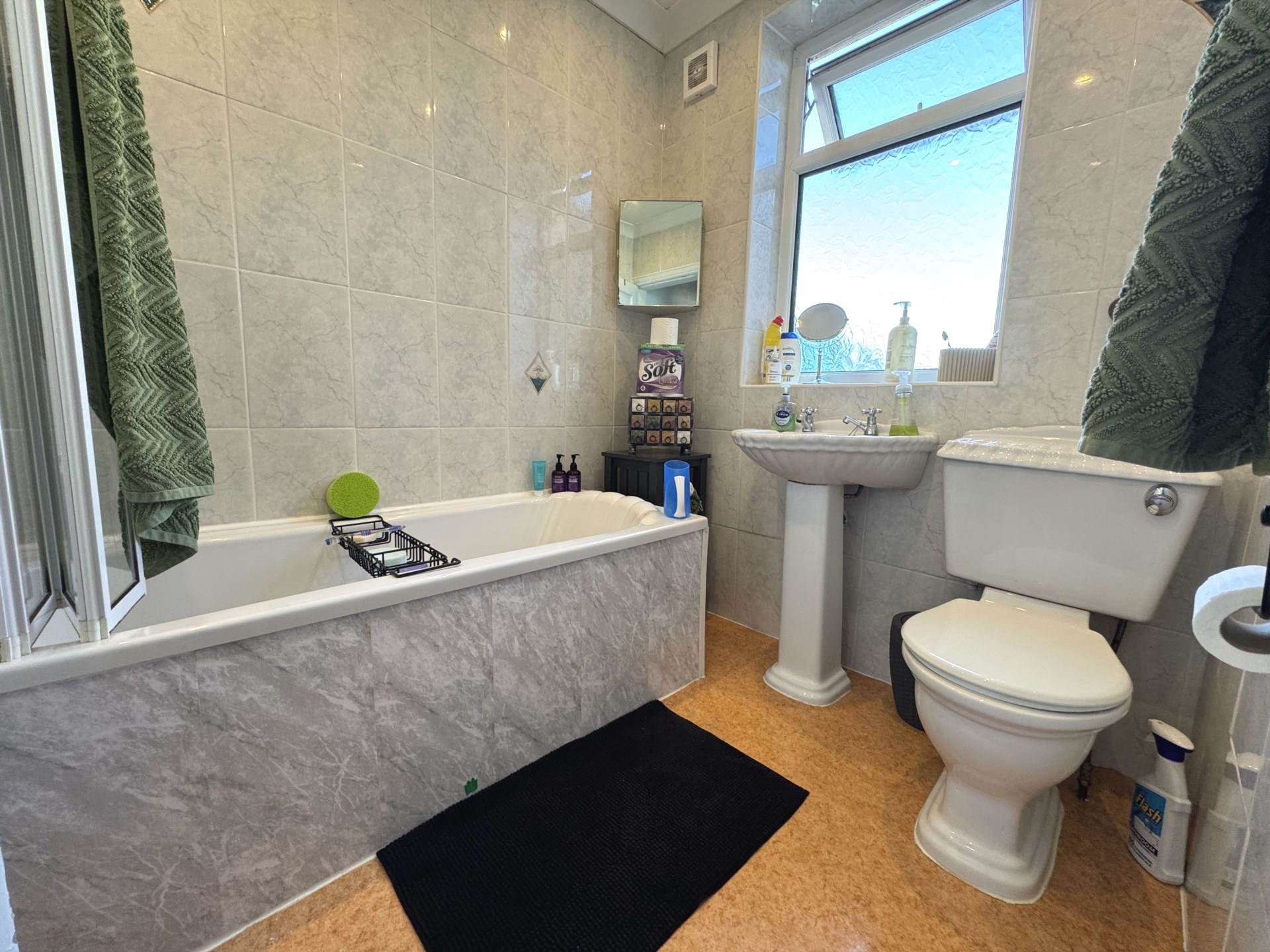 Additional Property Image 2 bedroom Semi Detached Bungalow to rent in Blackpool 6