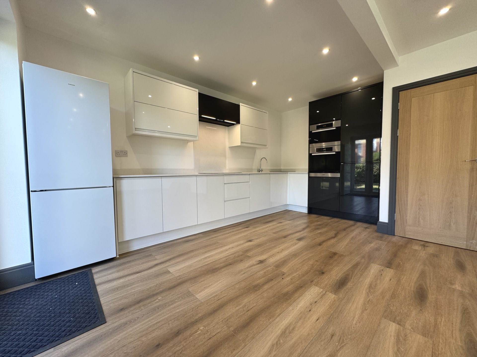 Additional Property Image 3 bedroom Apartment to rent in Lytham St Annes 3