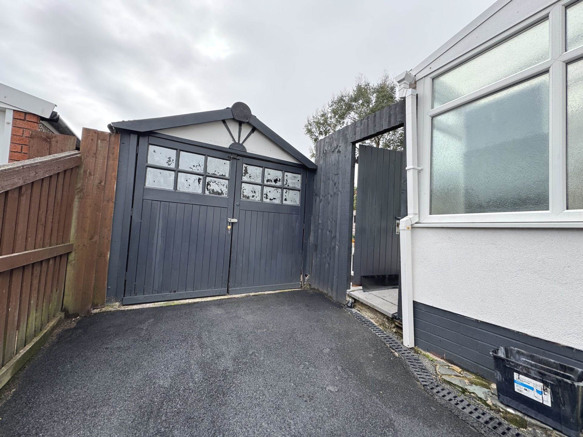Additional Property Image 2 bedroom Semi Detached Bungalow for sale in Blackpool 11