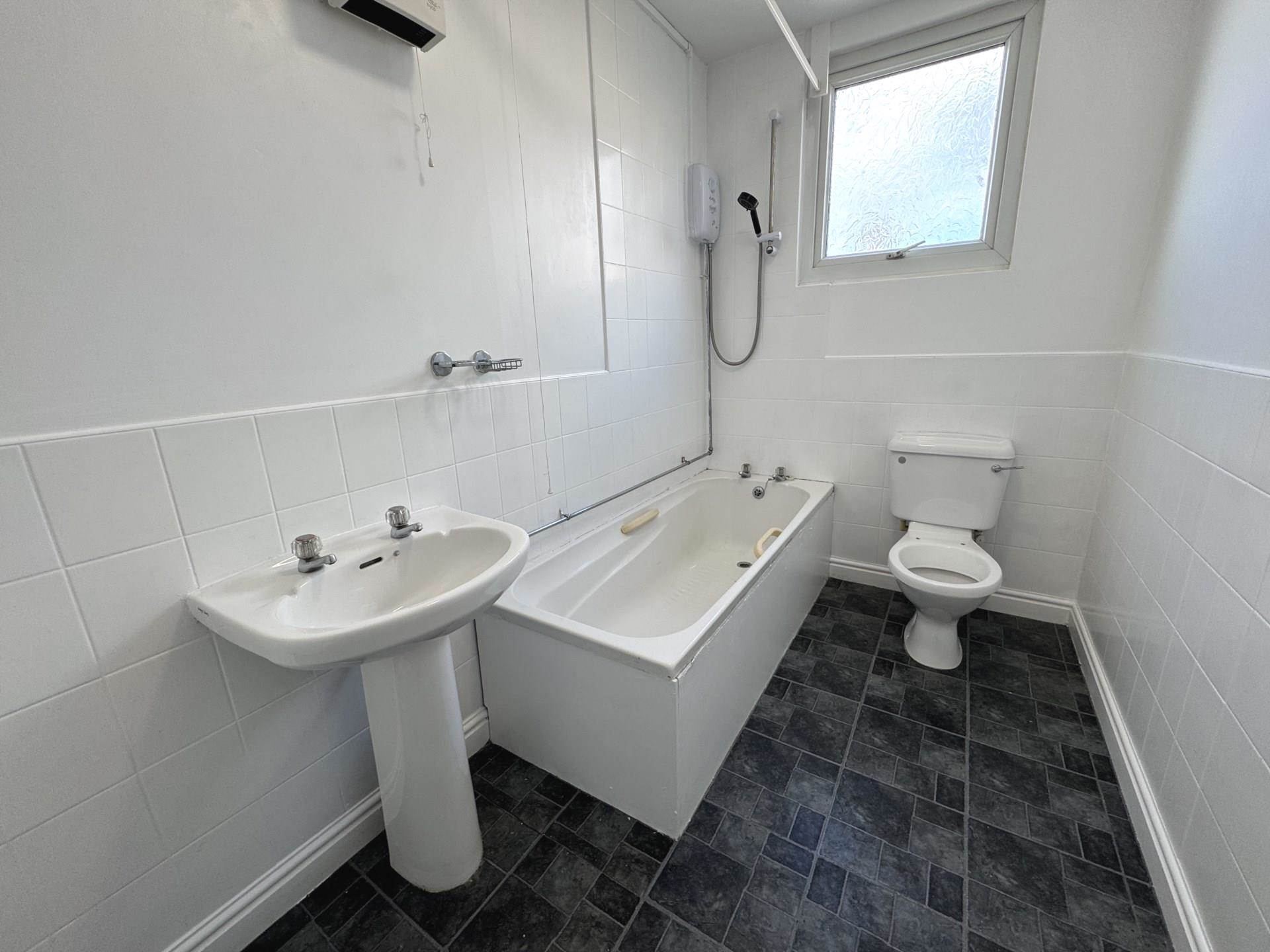 Additional Property Image 2 bedroom Flat to rent in Blackpool 6