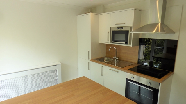 Additional Property Image 2 bedroom Flat to rent in Topsham 3