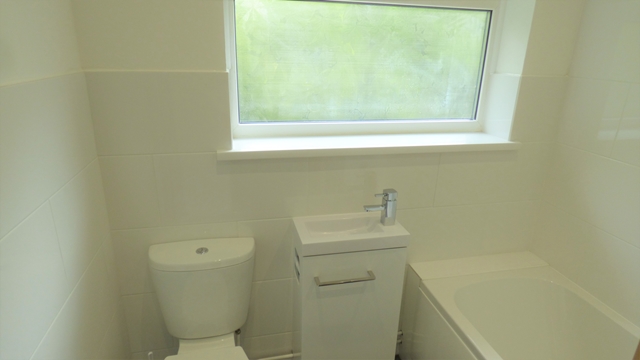 Additional Property Image 2 bedroom Flat to rent in Topsham 9