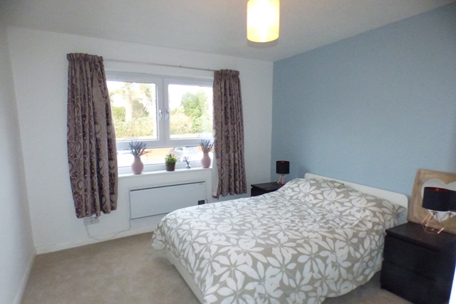 Additional Property Image 2 bedroom Flat to rent in Exmouth 3