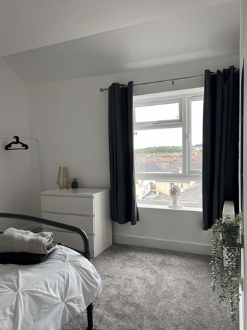 Additional Property Image 2 bedroom Flat to rent in Exmouth 8