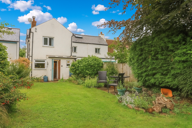 2 bedroom Cottage to rent in Lympstone