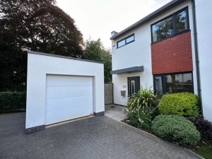 3 bedroom Detached to rent in Exeter