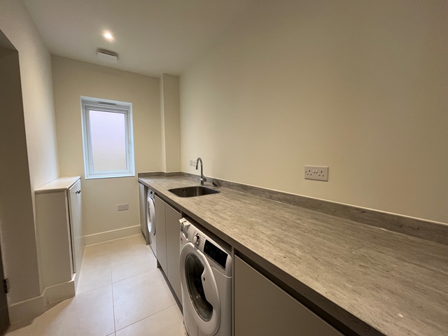 Additional Property Image 3 bedroom Detached to rent in Exeter 4