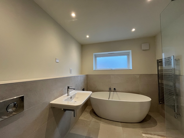 Additional Property Image 3 bedroom Detached to rent in Exeter 5