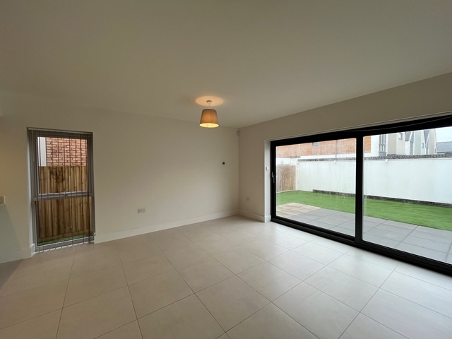 Additional Property Image 3 bedroom Detached to rent in Exeter 11