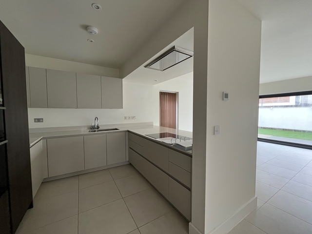 Additional Property Image 3 bedroom Detached to rent in Exeter 7
