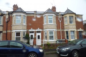2 bedroom Terraced to rent in Exeter
