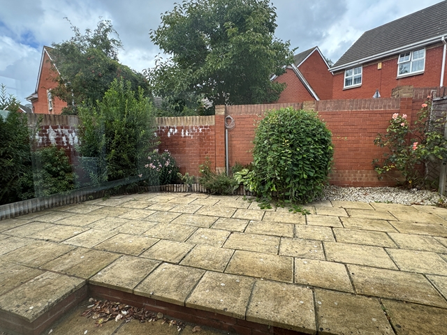 Additional Property Image 3 bedroom Detached to rent in Exeter 10