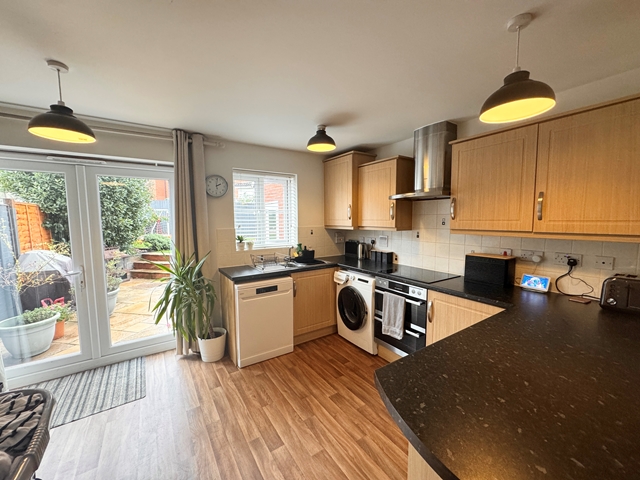 Additional Property Image 4 bedroom Semi Detached to rent in Exeter 2