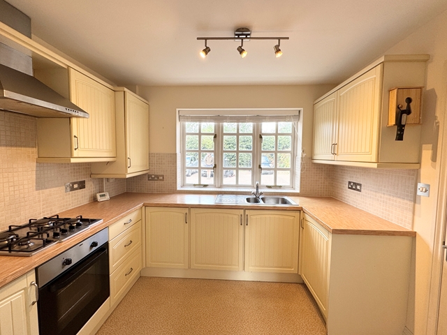 Additional Property Image 2 bedroom Semi Detached to rent in Exeter 3