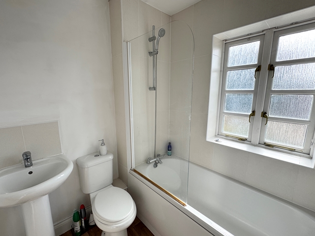 Additional Property Image 2 bedroom Semi Detached to rent in Exeter 9