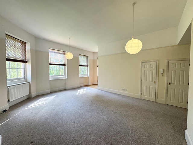 Additional Property Image 2 bedroom Apartment to rent in Exeter 3