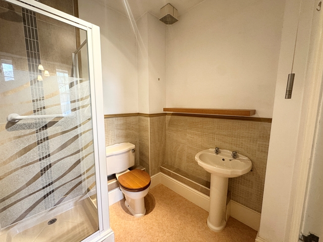 Additional Property Image 2 bedroom Apartment to rent in Exeter 10