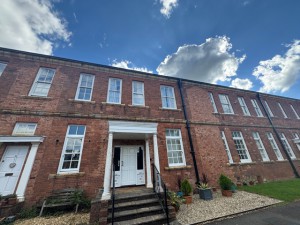 2 bedroom Apartment to rent in Exeter