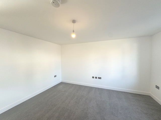 Additional Property Image 3 bedroom Semi Detached to rent in Topsham 2