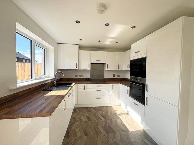 Additional Property Image 3 bedroom Semi Detached to rent in Topsham 4