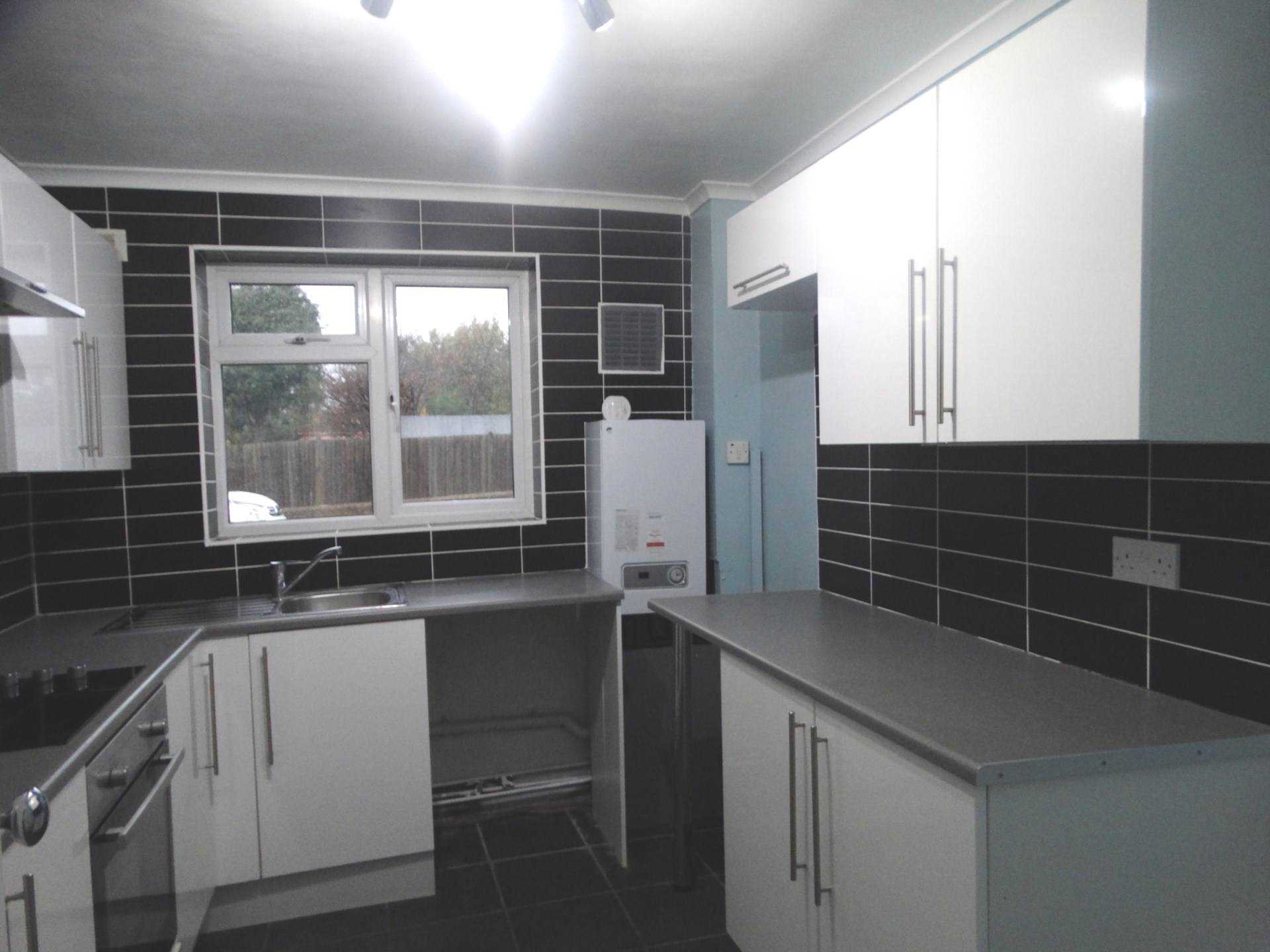 Additional Property Image 2 bedroom Flat to rent in Eastbourne 2