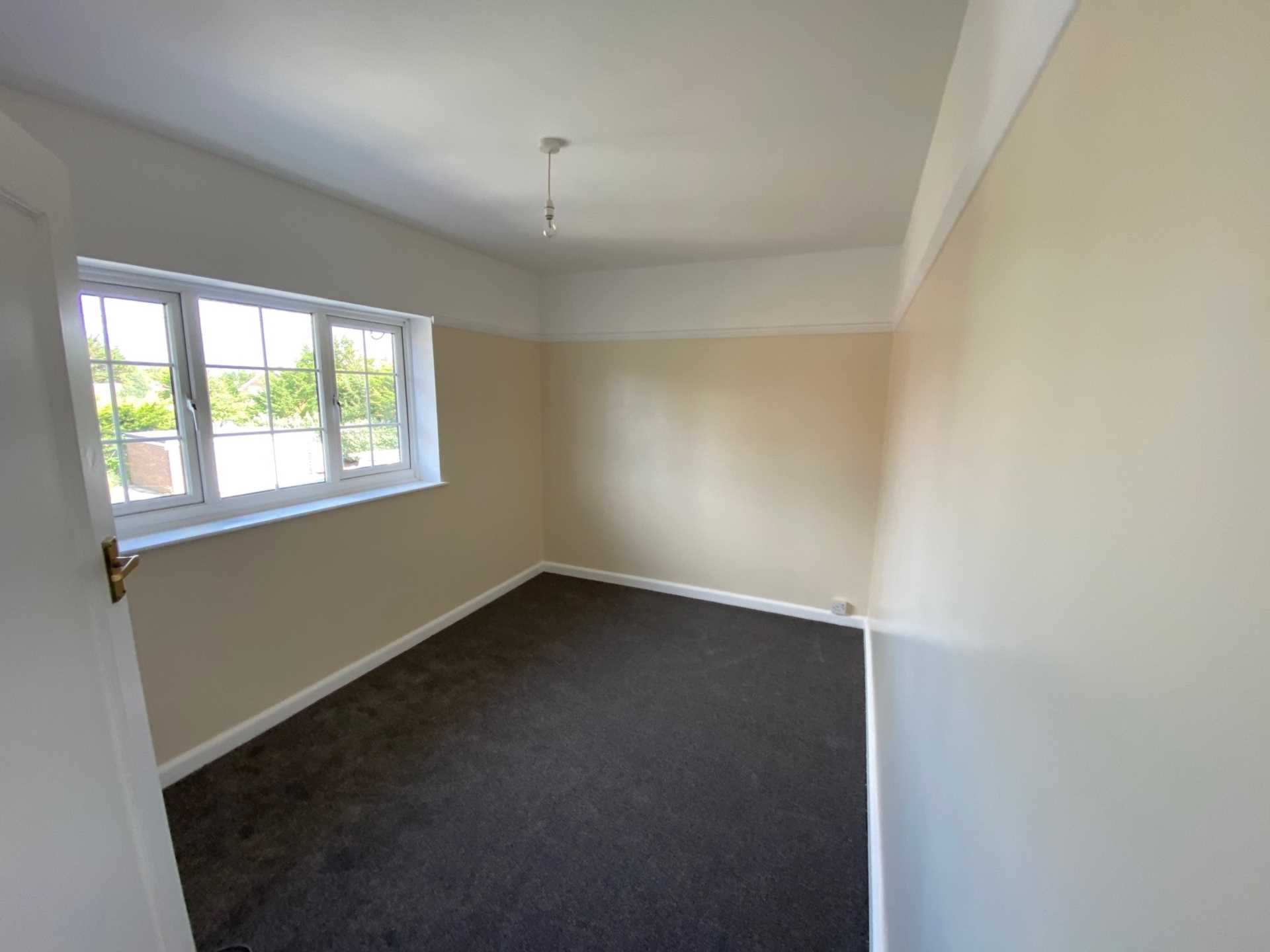 Additional Property Image 2 bedroom Flat to rent in Eastbourne 7
