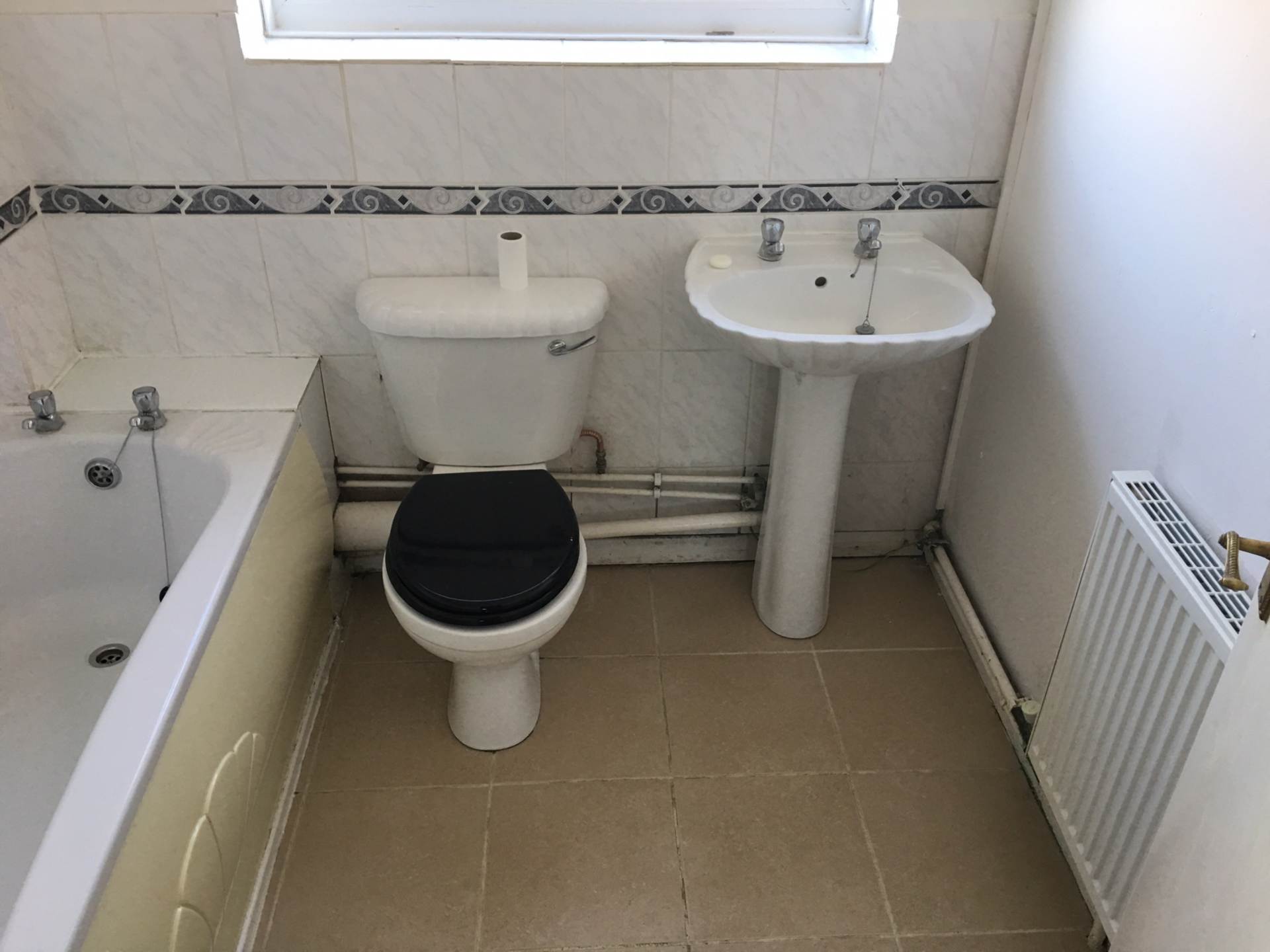 Additional Property Image 3 bedroom Semi Detached for sale in Eastbourne 5
