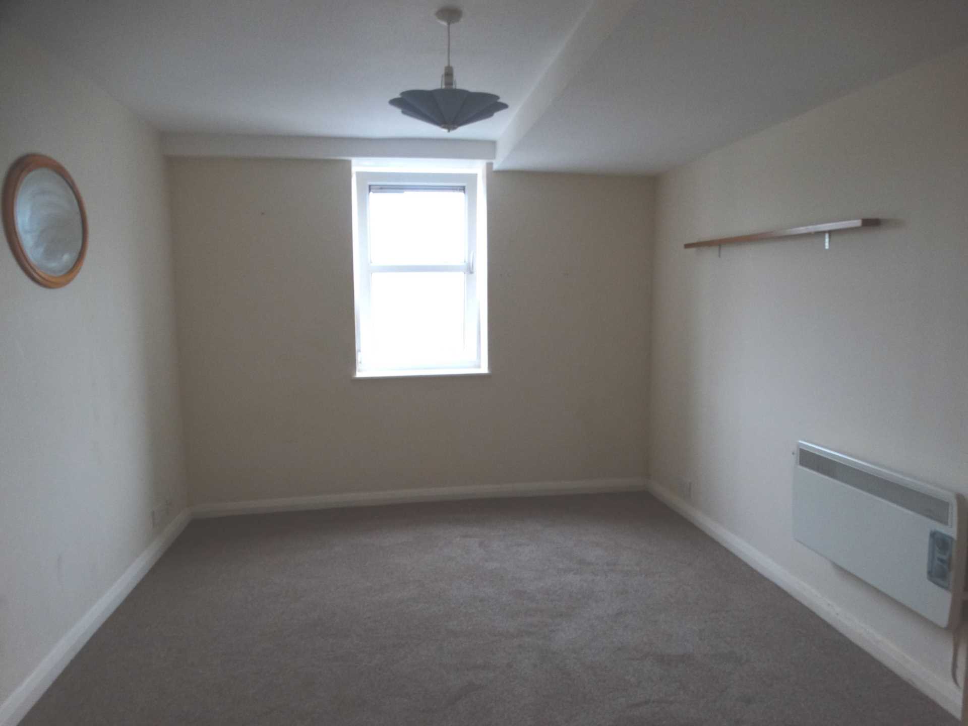 Additional Property Image 1 bedroom Flat for sale in Eastbourne 3