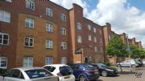1 bedroom Apartment to rent in London