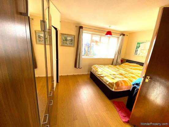 Additional Property Image 2 bedroom Maisonette for sale in London 5