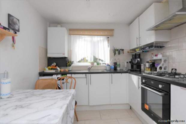 Additional Property Image 3 bedroom Semi Detached for sale in London 4