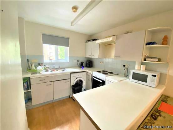 Additional Property Image 2 bedroom Flat for sale in London 5