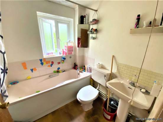 Additional Property Image 2 bedroom Flat for sale in London 4